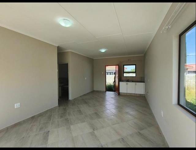 3 BEDROOM HOUSE FOR SALE IN QUEENSTOWN CENTRAL